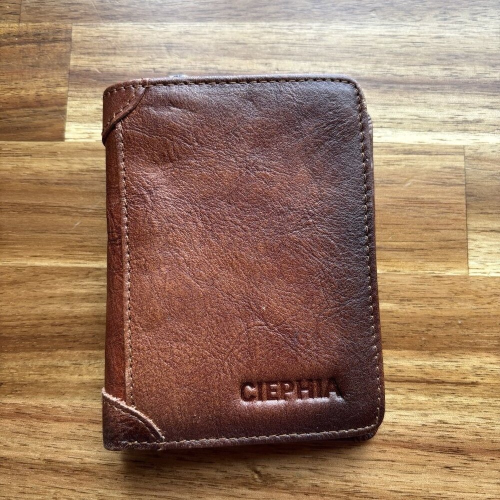 Men's Wallet-Ciephia RFID-Blocking Trifold Leather-Vintage Design Brown Classic
